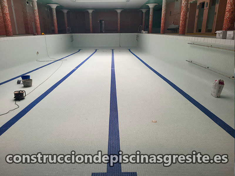 Construcción de piscinas de obra en Alcocer